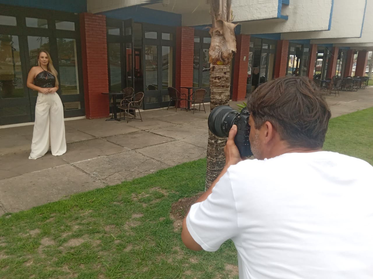 Costa Azul serve de cenário para Editorial de moda